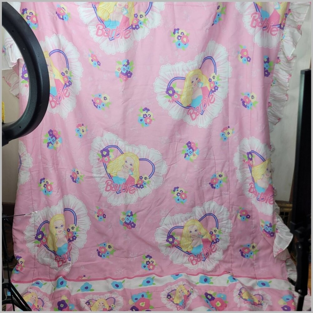Vintage 90s Mattel 2 Sided Barbie Floral Comforter Twin XL Full 82" × 92" Pink